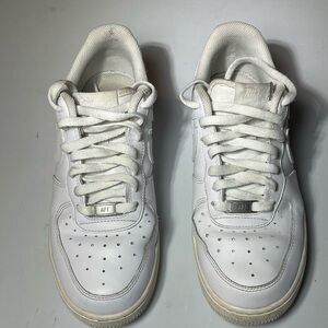 Nike Air Force 1 Low- Women’s US Size 8.5 White - Pre-owned